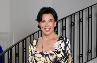 Pratitelji su primijetili bizarnu stvar na ovoj fotki Kris Jenner