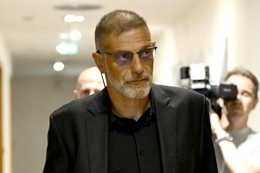 Bili&cacute;: S Modri&cacute;em sam se &ccaron;uo, ali to &cacute;e ostati izme&dstrok;u nas. &Cacute;orluka ne&cacute;e biti &ccaron;lan mojeg sto&zcaron;era