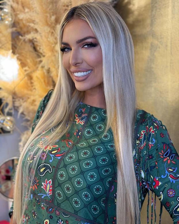 FOTO Ava Karabatić od reality zvijezde do kandidatkinje za predsjednicu: Dosta je stezanja!