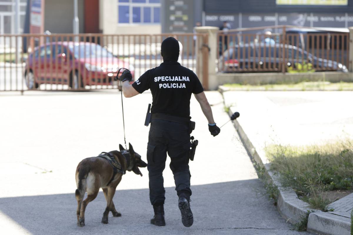Policija u Sarajevu uhitila devet dilera droge: Uvozili ju iz inozemstva i prodavali u BiH