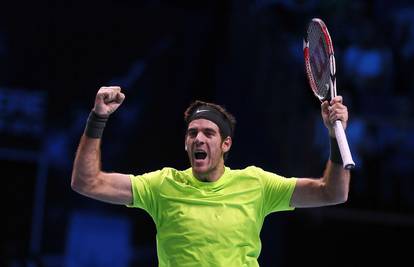 Del Potro pobijedio Federera: Obojica izborila polufinale 
