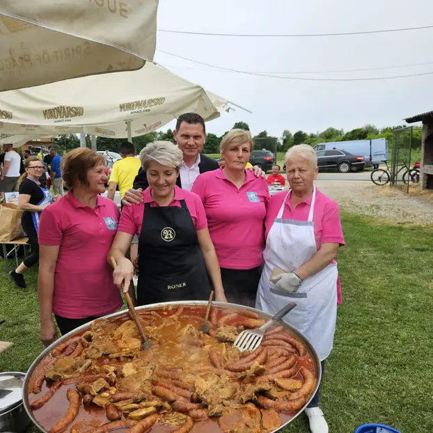 FOTO Dragica (64) je u 'Život na vagi' ušla sa 123 kg, a danas diže utege od 123 kilograma