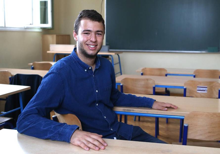 U gimnaziji nije izostao ni sat: 'Nisam se uspio niti prehladiti'