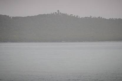 FOTO Ovako danas izgledaju Split i Pula. Uz velike vrućine, prekrio ih je saharski pijesak