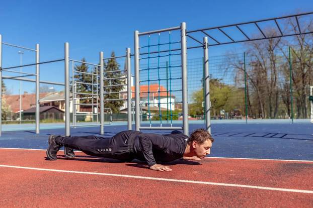FOTO Ovo je novi kondicijski trener Dinama. Na društvenim mrežama osvaja fotografijama
