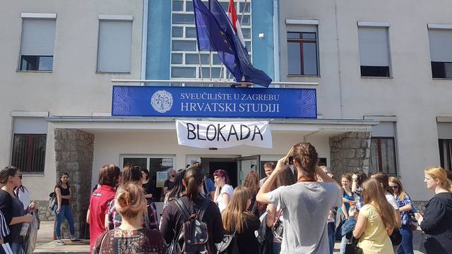 Blokada se nastavlja: Nastava će se nadoknađivati na ljeto