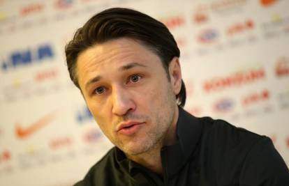 Niko Kovač ljutit na navijače: Nekima nije mjesto na tribini...