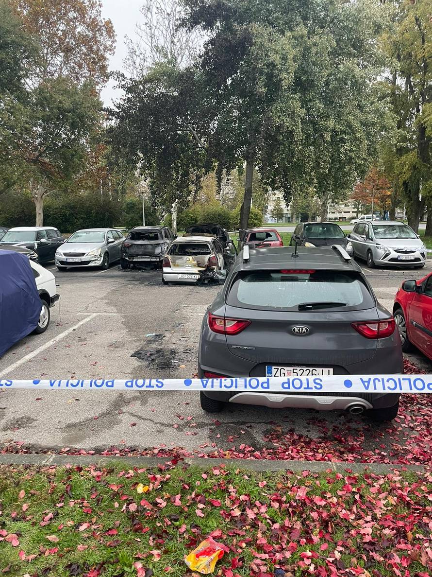 Noćna drama u Novom Zagrebu: Čuli smo jake eksplozije, auti su gorjeli. Plamen je bio tri metra!