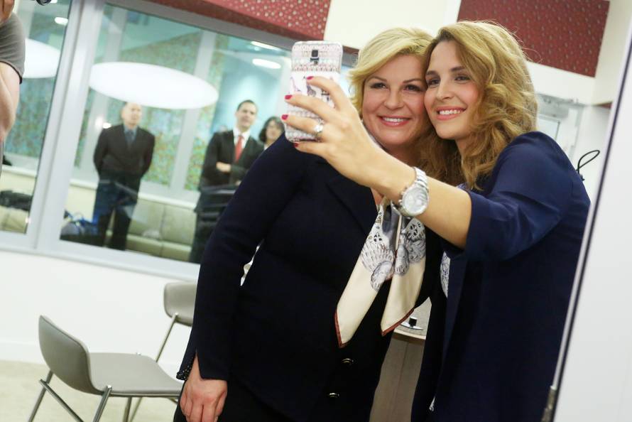 Kolinda otkrila: Djeca su me naučila Thompsonove pjesme