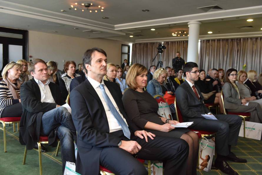 Podrška Vladi RH u donošenju nove dugoročne strategije energetske obnove zgrada