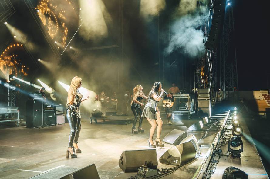 Uraganke u Splitu priredile show: 'Ovdje su dečki prelijepi'