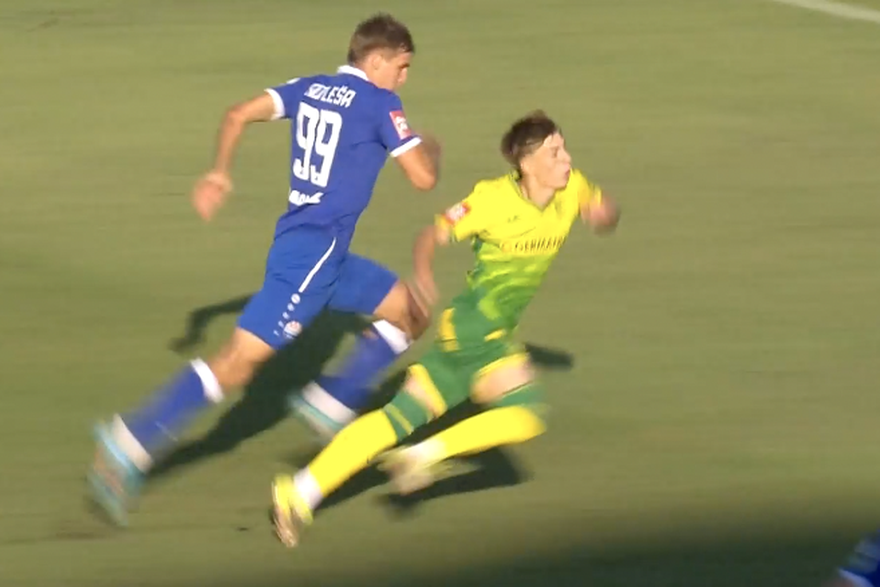 Sa&zcaron;etak Istra - Slaven 3-0