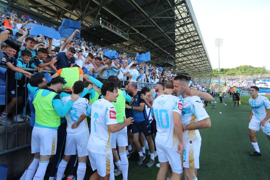 Rijeka: Niko Janković zabija prvi gol u susretu s Belupom, slavlje na terenu 