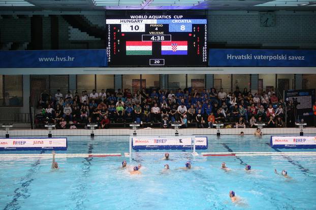 Zagreb: Svjetski kup u vaterpolu, Hrvatska - Ma&dstrok;arska