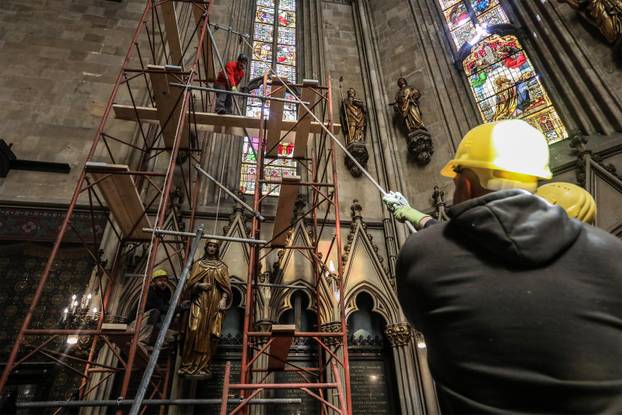 Započela sanacija zagrebačke katedrale