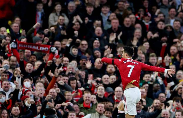 Premier League - Manchester United v Tottenham Hotspur