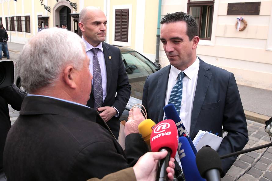 Mljekari Vladi podijelili mlijeko, Romić: Branim vaše interese