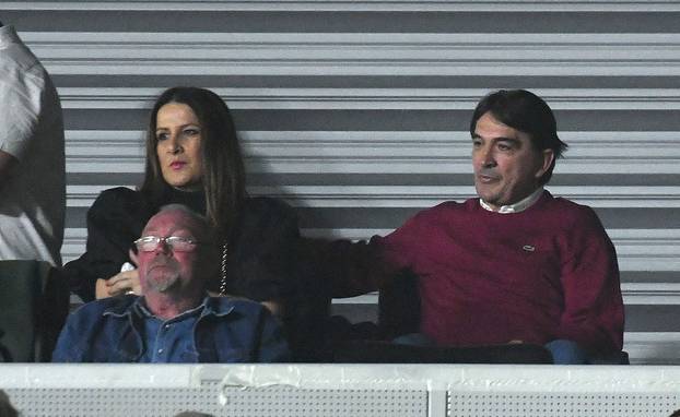 Zlatko Dali&cacute; sa suprugom Davorkom u&zcaron;ivao na koncertu Dra&zcaron;ena Ze&ccaron;i&cacute;a u Vara&zcaron;dinu