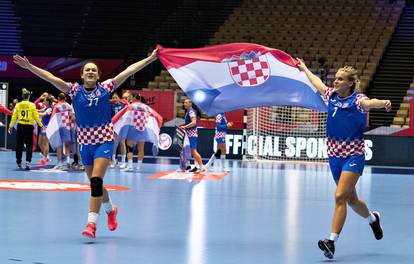 EHF Euro Women's Handball Championship Third Place Play Off - Croatia v Denmark