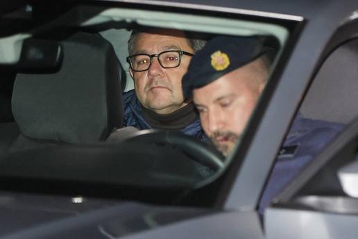 DOZNAJEMO Čovjek uhićen zbog otpada u Gospiću želi pričati s Uskokom o Andriji Mikuliću!