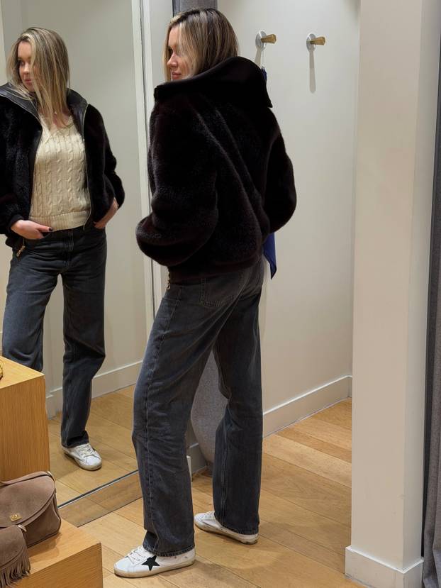 FOTO Zgodna, plavokosa i domaćica: 'Svi misle da mi je super, ali ja sam iscrpljena'