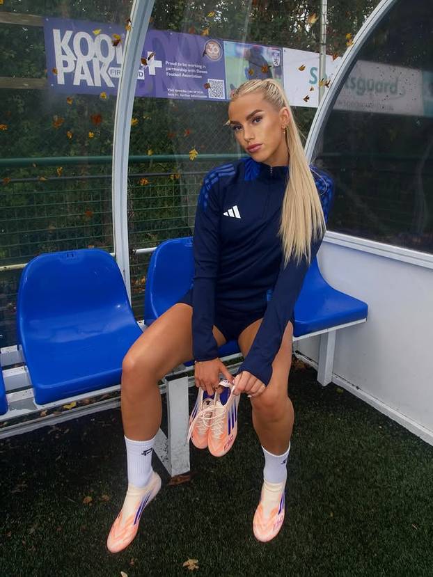 FOTO Nogometašica je zavela zvijezdu kluba: 'Evo što nikako ne podnosim kod muškog roda'