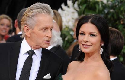 Douglas i Zeta-Jones: Treba nam vremena da razmislimo