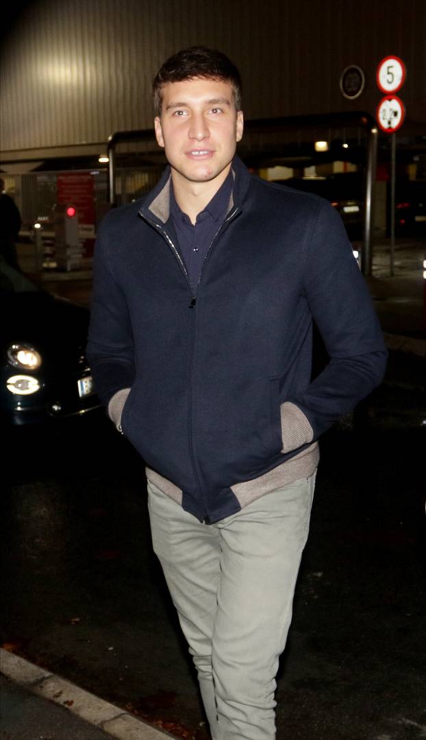 Rozgin koncert privukao srpsku elitu: 'Što joj je s trepavicama?'