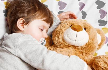 Evo koliko bi u prosjeku malo dijete trebalo spavati popodne