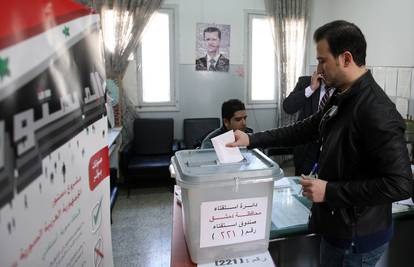 Referendum u Siriji: Podržali ustav, UN-u je nevjerodostojan