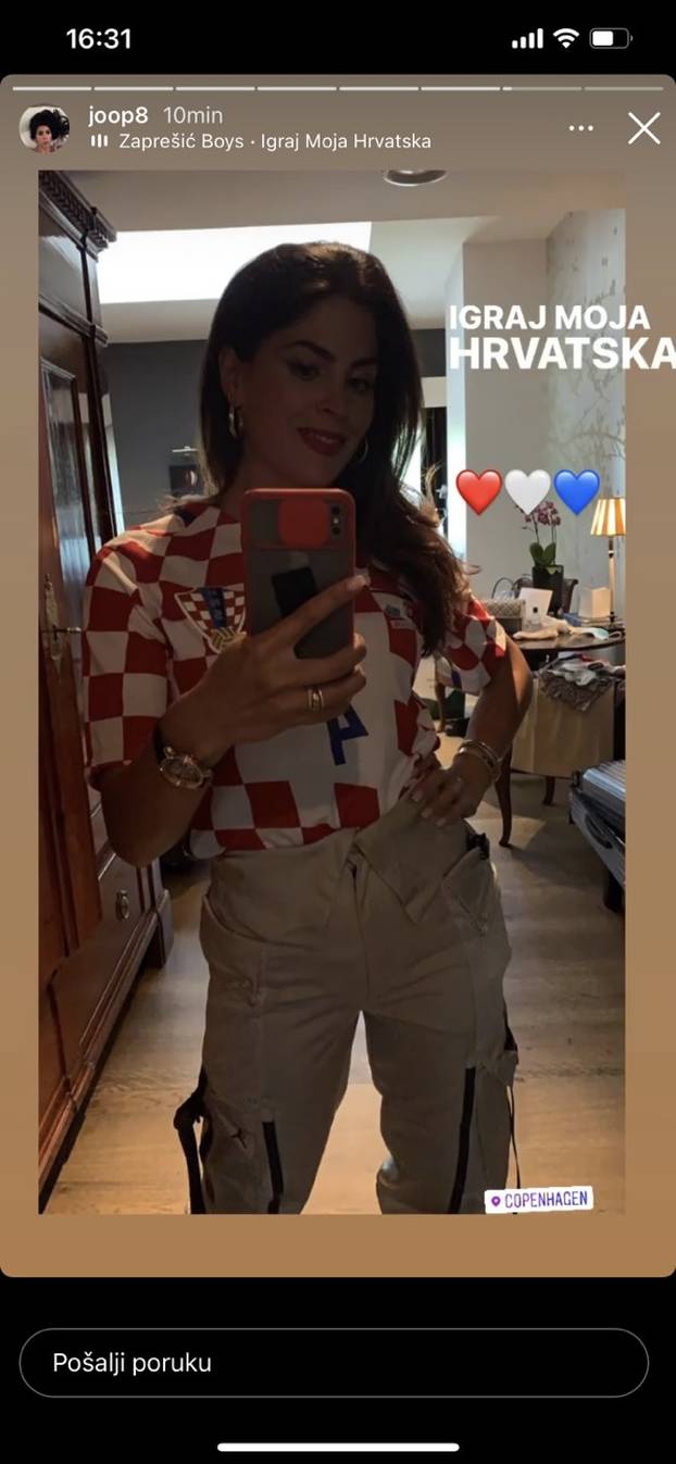 FOTO Ljubav iz školskih klupa: Gospođa Perišić slavi rođendan, a Ivanu je najveća podrška...