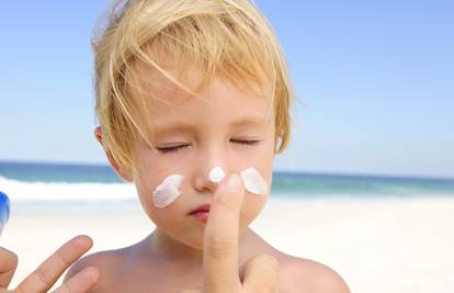 Krema za sunčanje i plastelin - ovi mirisi vraćaju u djetinjstvo