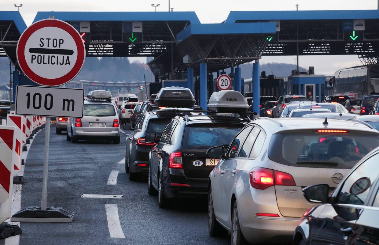 Dvoje kineza u prtljažniku ilegalno pokušali prijeći granicu