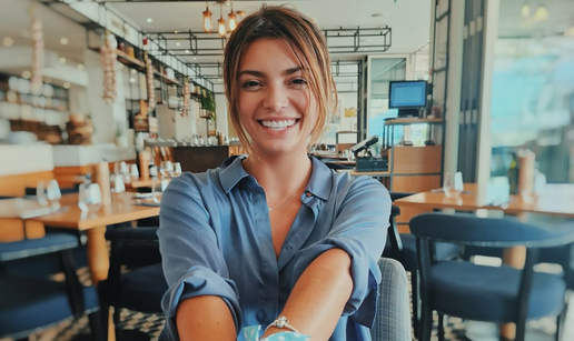 Ella Dvornik objavila fotografiju prstena, fanovi: 'Zaručila si se?'