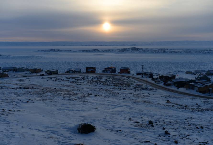 THE CANADIAN PRESS 2017-02-09