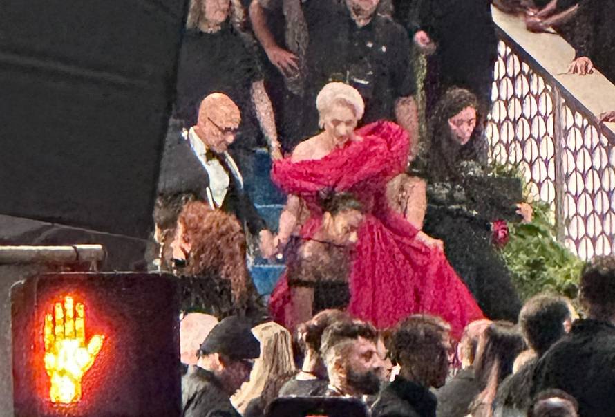 EKSKLUZIVNO Snimili smo Meryl Streep i Stanleya Tuccija na setu filmskog hita Vrag nosi Pradu 2!