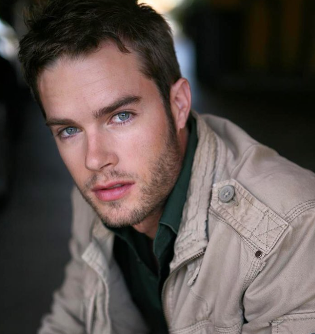 FOTO Raj za ženske oči! Ovo su ljepotani koji su u božićnim filmovima glumili seksi Djedice