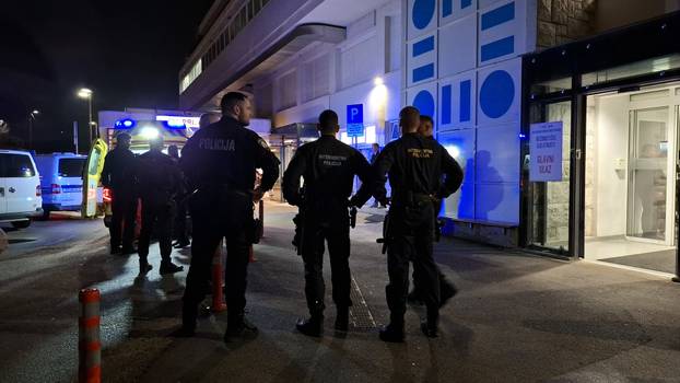 Požar u splitskom zatvoru, zatvorenici dolaze na hitni prijem u Firule 