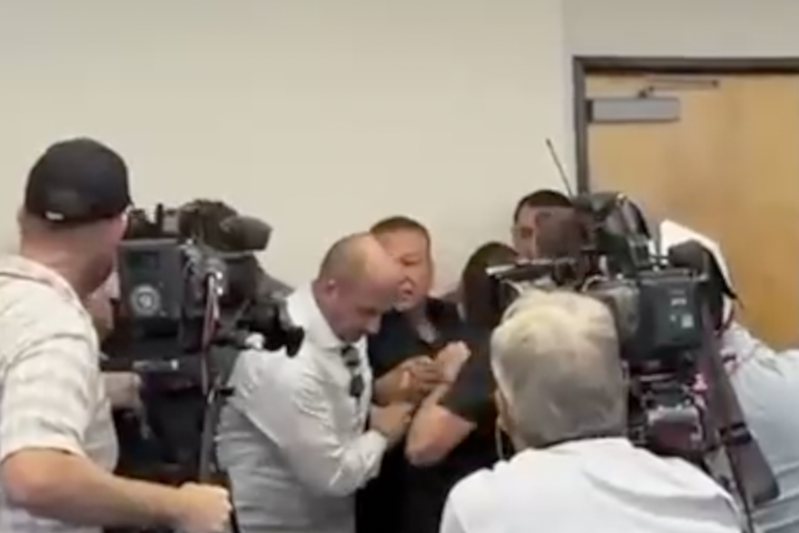 Uhićenje senatora