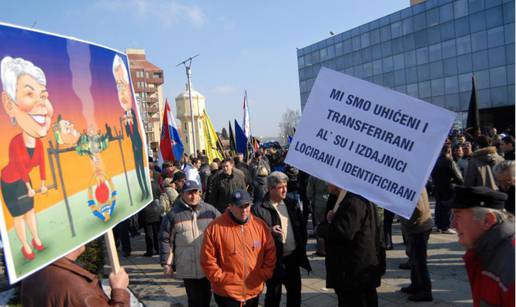 Izviždali su Ivića i Karamarka, Čobija i Bošnjakovića poštedili