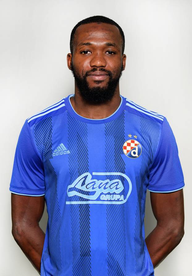 Zagreb: Portreti igrača nogometnog kluba Dinamo Zagreb