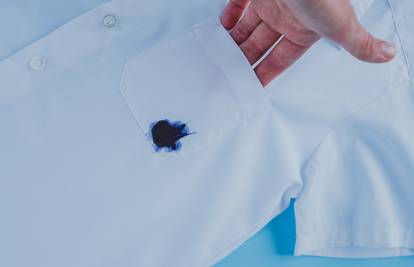 Evo kako se lako riješiti mrlja od kemijskih olovaka na odjeći