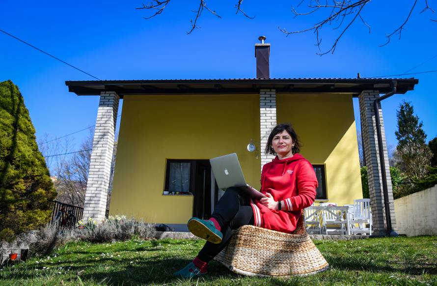 Postala sam učiteljica od kuće: Tko će im sad dijeliti bombone