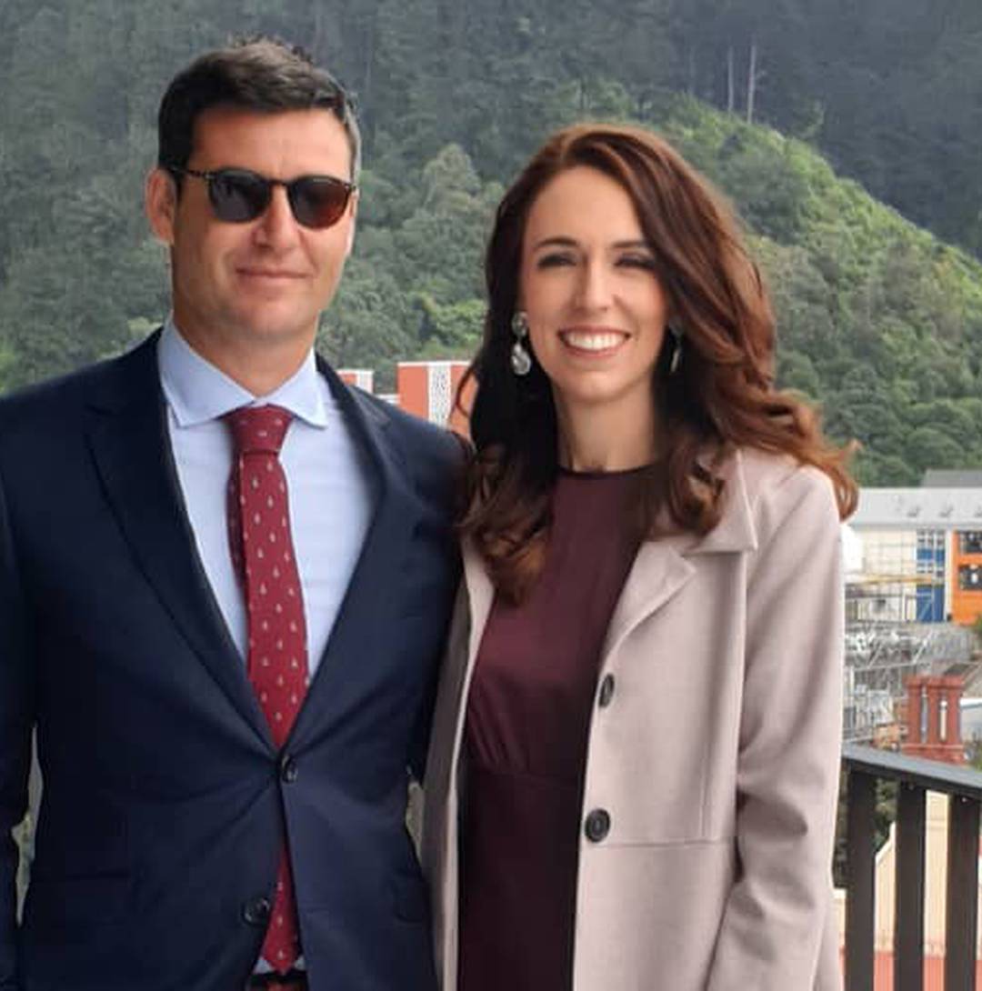 Premijerka Novog Zelanda još jednom odgodila vjenčanje s TV voditeljem: 'Takav je život...'