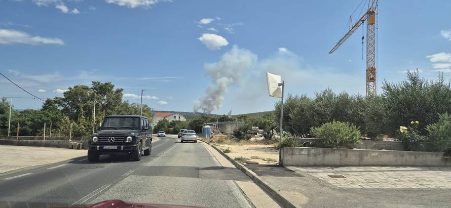 FOTO Opet gori na Čiovu: 'Požar se aktivirao na starom mjestu'