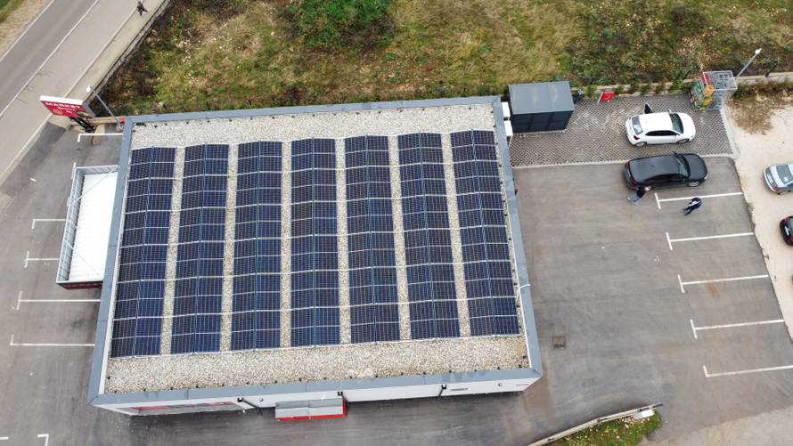 Kako do solarne elektrane bez papirologije, stresa i dodatnih troškova?