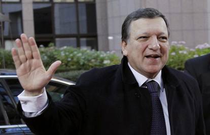 Barroso: Uvredljivo je govoriti kako je Slovenija slična Cipru