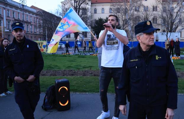 Zagreb: Održan jubilarni 10. Noćni marš za prava žena "Žene – kičma otpora"