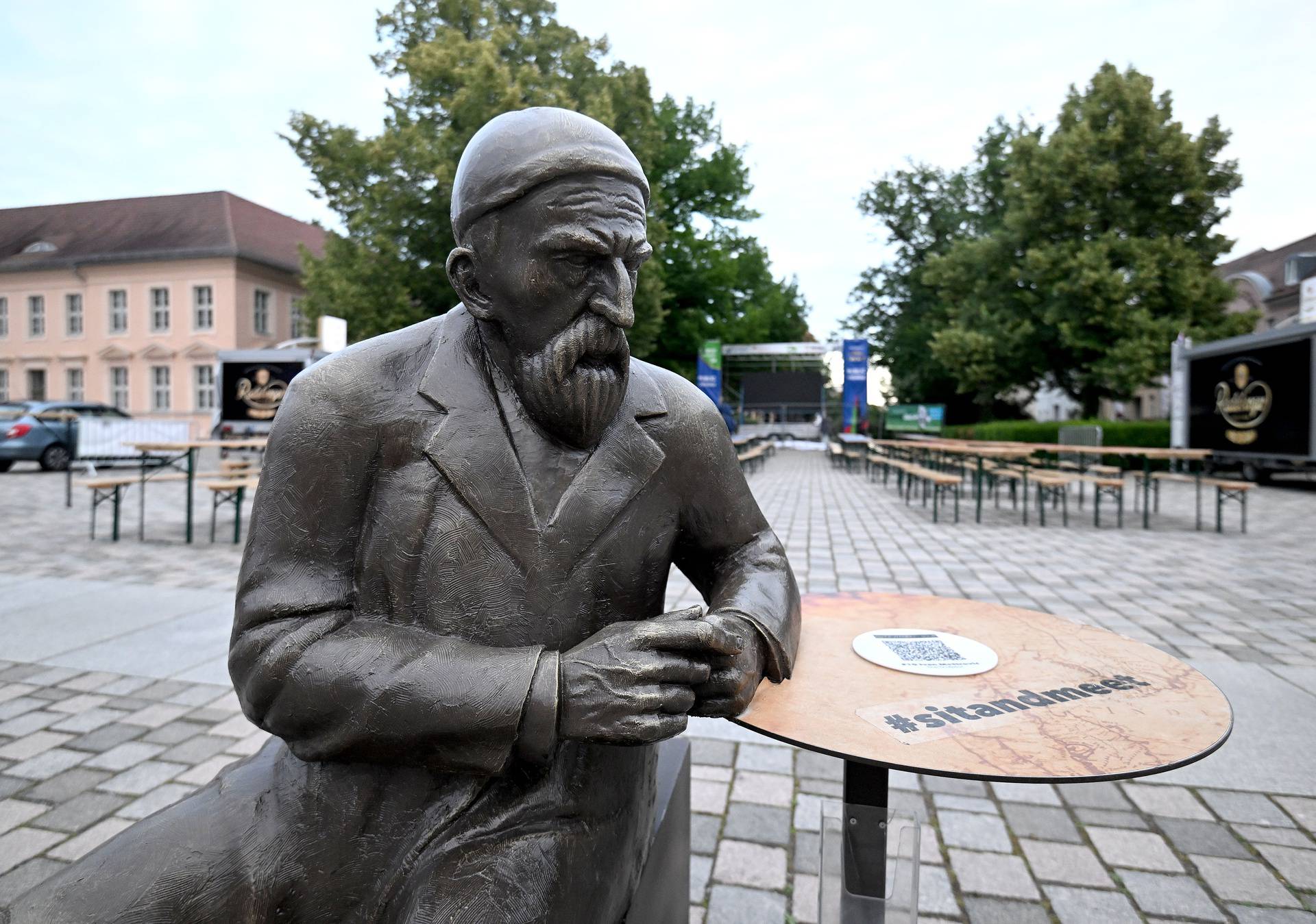 Neuruppin: Hrvatska turistička zajednica postavila šest skulptura hrvatskih velikana