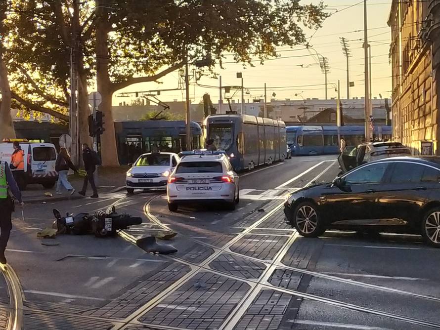 FOTO Kaos i ogromna gužva na Savskoj: Četvero ozlijeđenih u prometnoj nesreći u Zagrebu